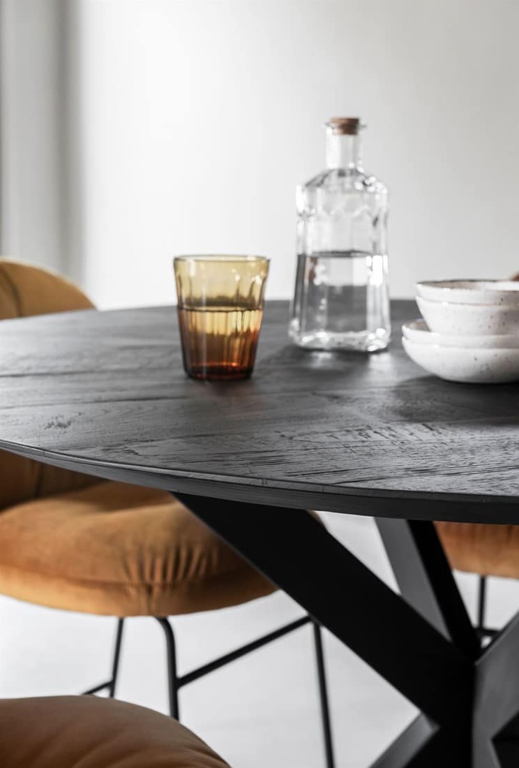 Timeless pyöreä ruokapöytä 130 cm, musta
