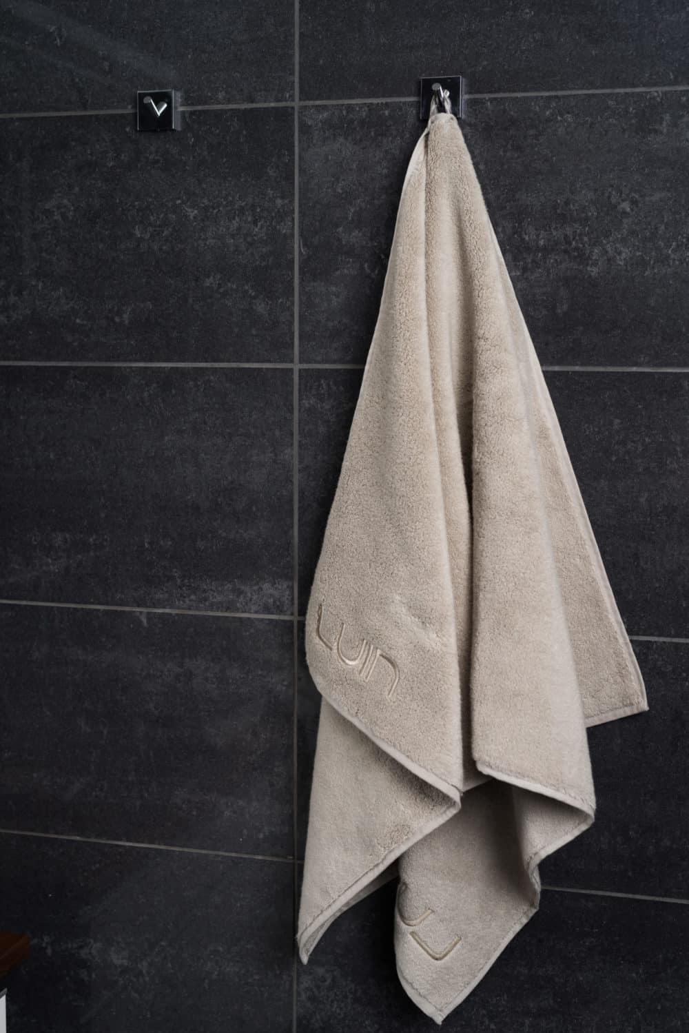 Snugg LUIN kylpypyyhe 70x140 Sand