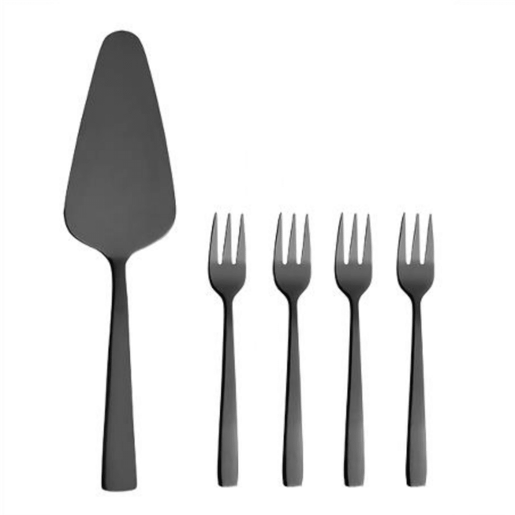 RAW Black coated kakkuaterinsetti, mustat aterimet, konepesun kestävät, sisustustuote