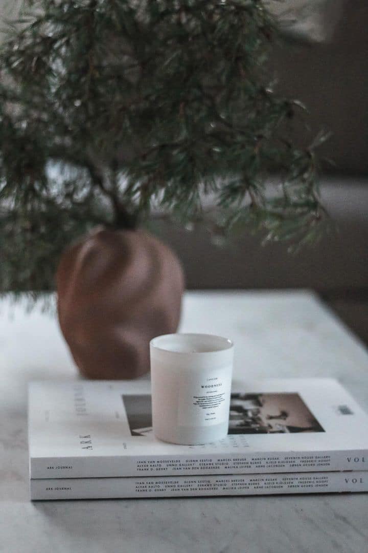 Lavliér White Bloom tuoksukynttilä